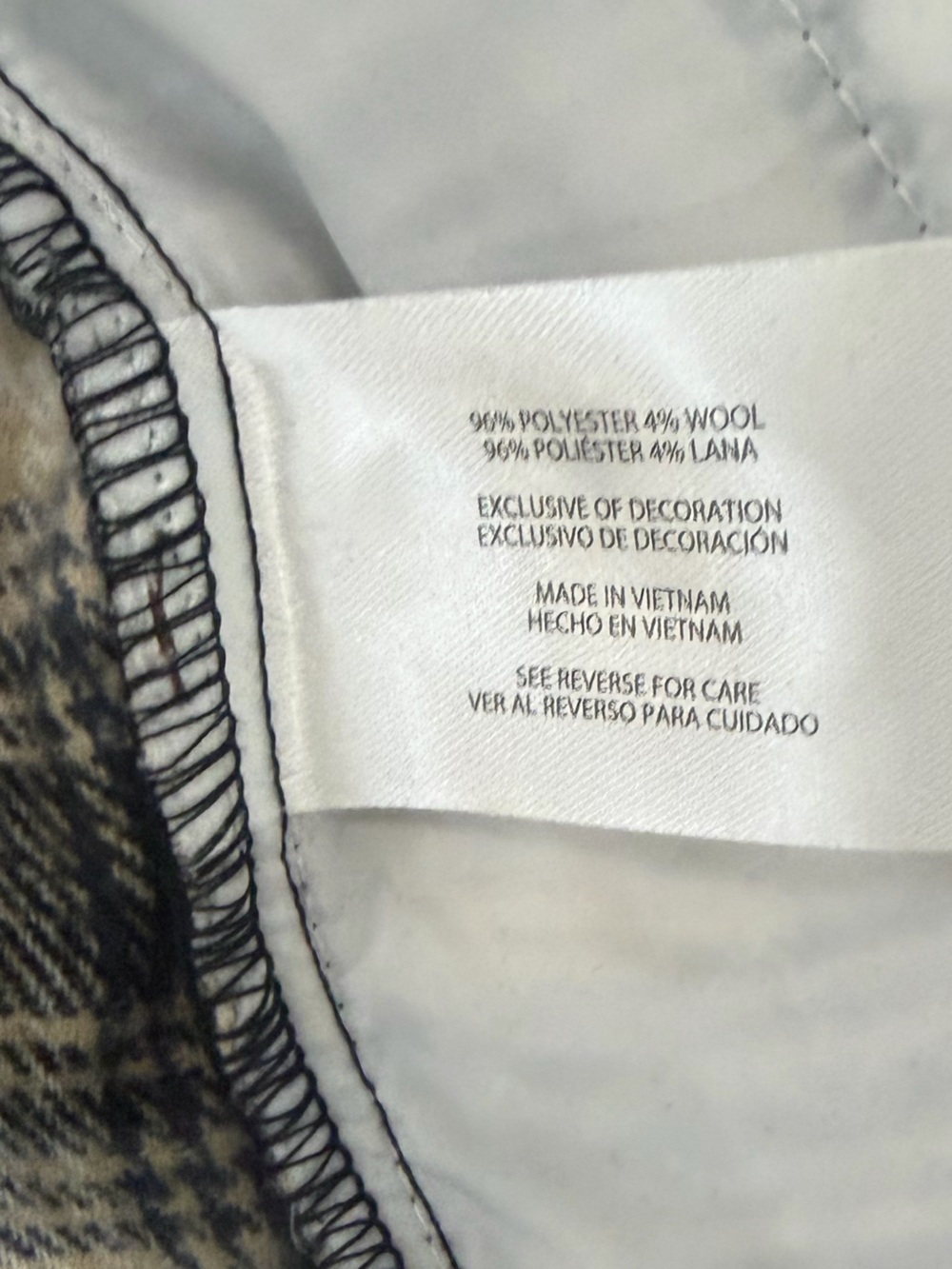 Banana Republic Plaid Flannel Shirt Jacket Shacket Black Cream M EUC - Picture 5 of 7